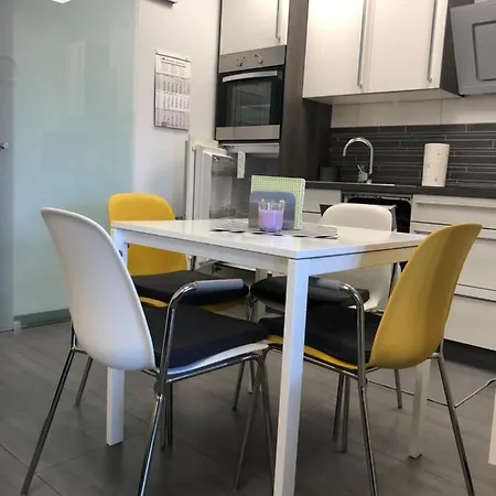 Margot Apartment *